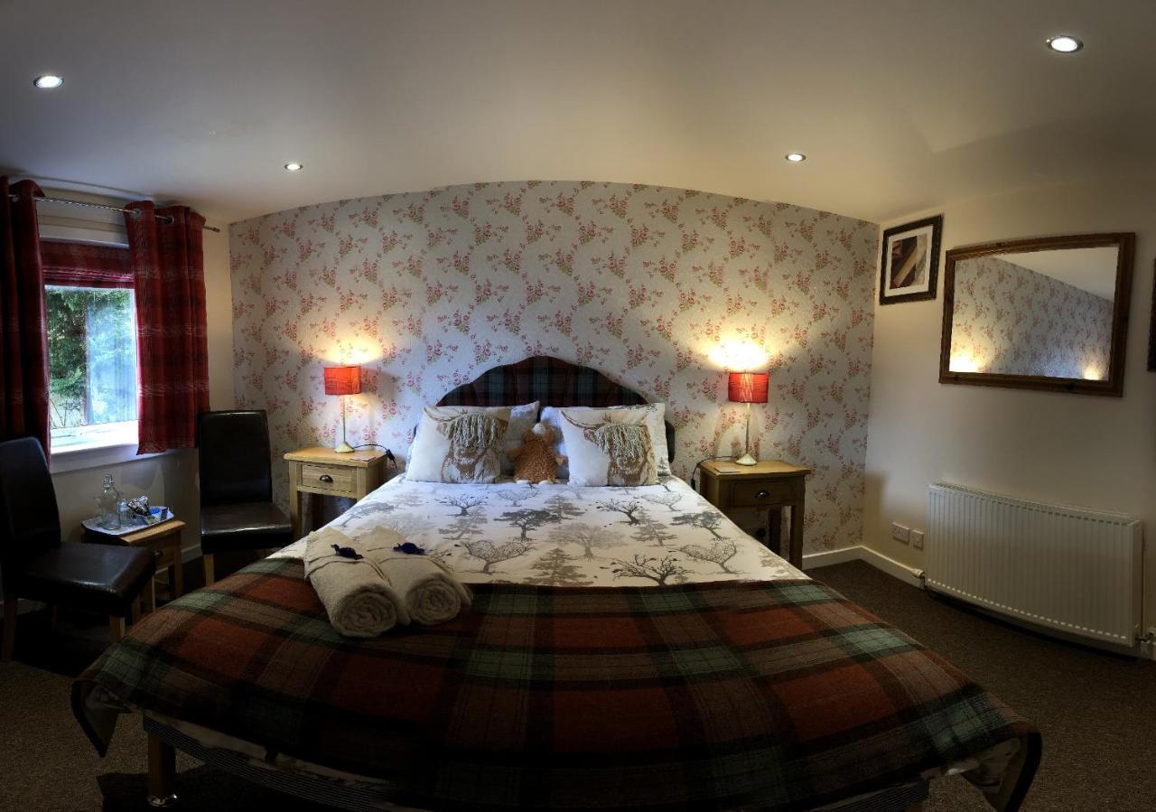 אינברנס Carisbrooke Guest House מראה חיצוני תמונה