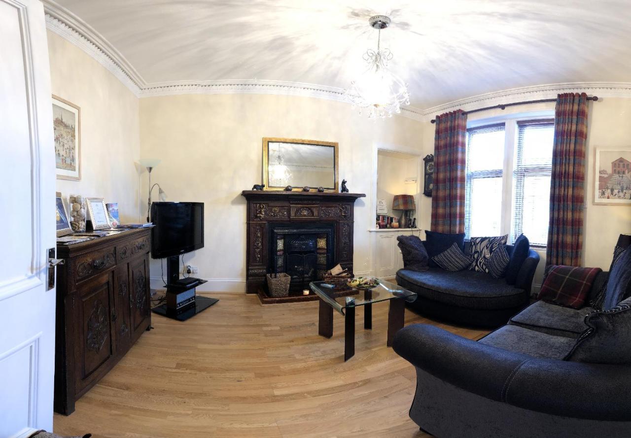 אינברנס Carisbrooke Guest House מראה חיצוני תמונה